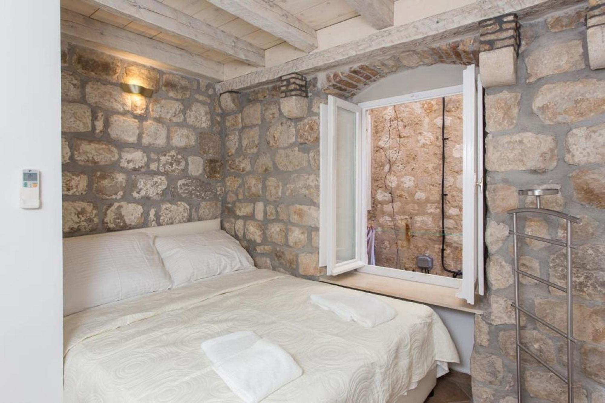 Apartments Bottega Dubrovnik Bagian luar foto